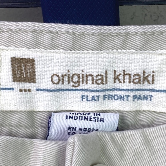 Gap Pants Mens 38x32 Original Khaki Office Career Preppy Academia Flat Front - Picture 3 of 8